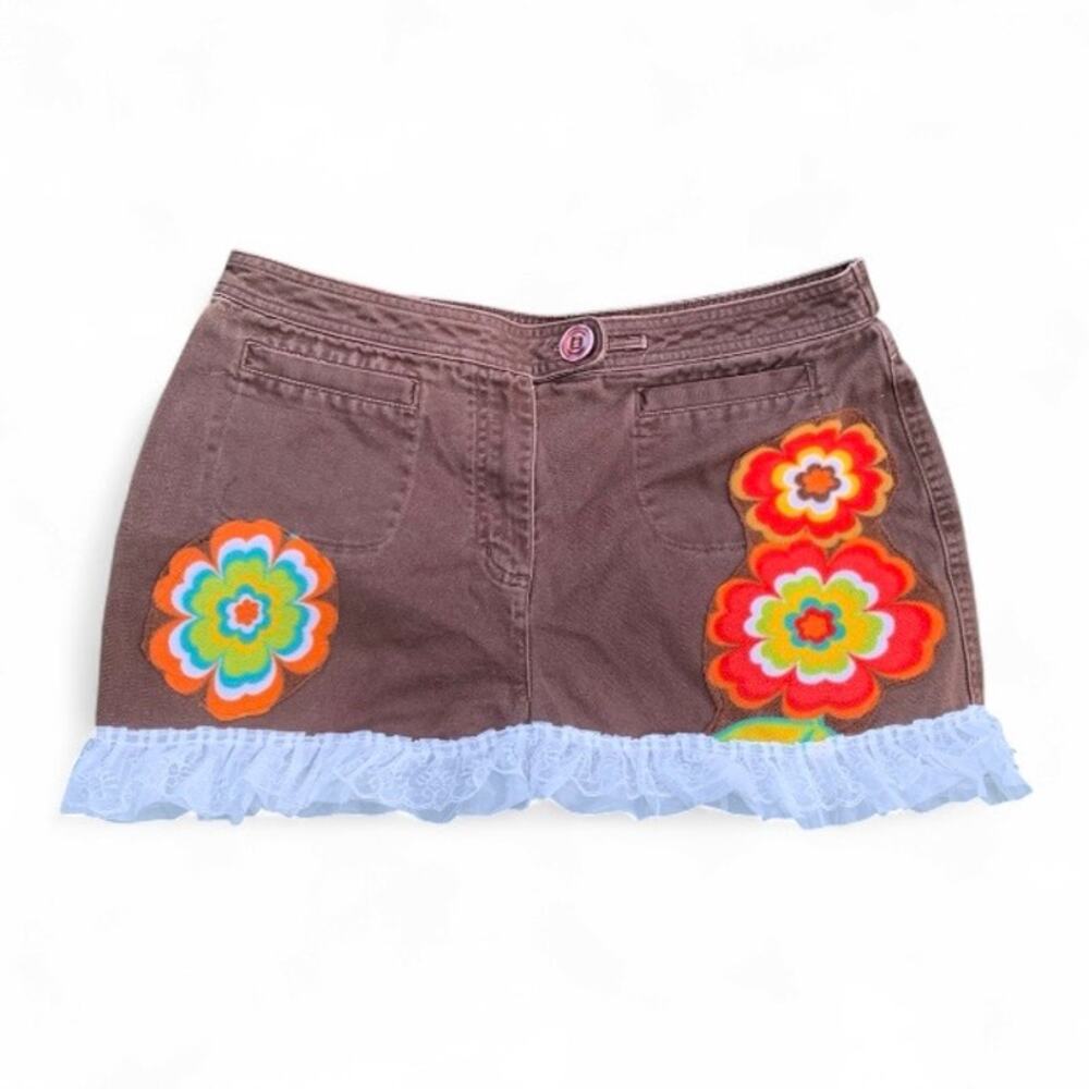 Custom Upcycled Y2K Brown Mini Skirt – Retro Flower Patchwork & Lace Size 12